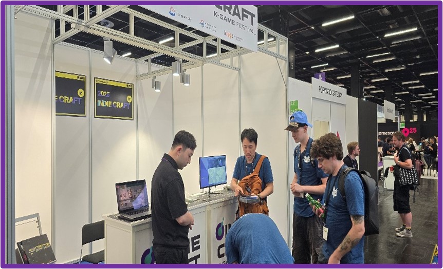 게임스컴 홍보부스 이미지2
